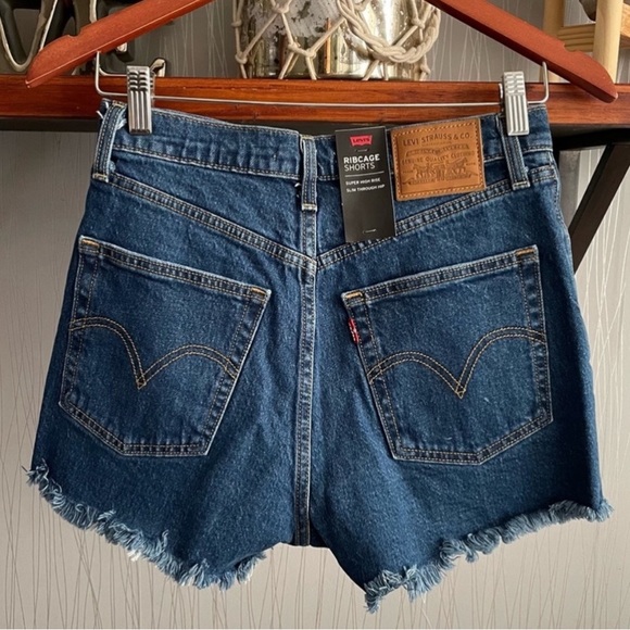 Levi’s Ribcage High Rise Distressed Ripped Denim Jean Short 77879-0012 - Picture 9 of 13